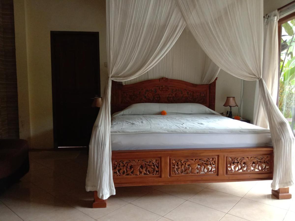 Dedik House विला Ubud (Bali)